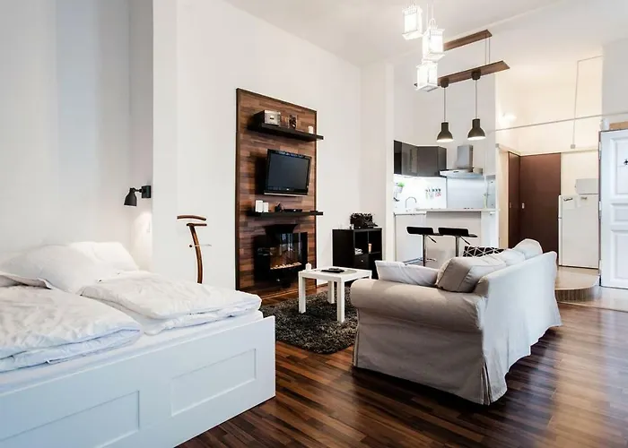 Orsi\'S Sweet & Lovely Home